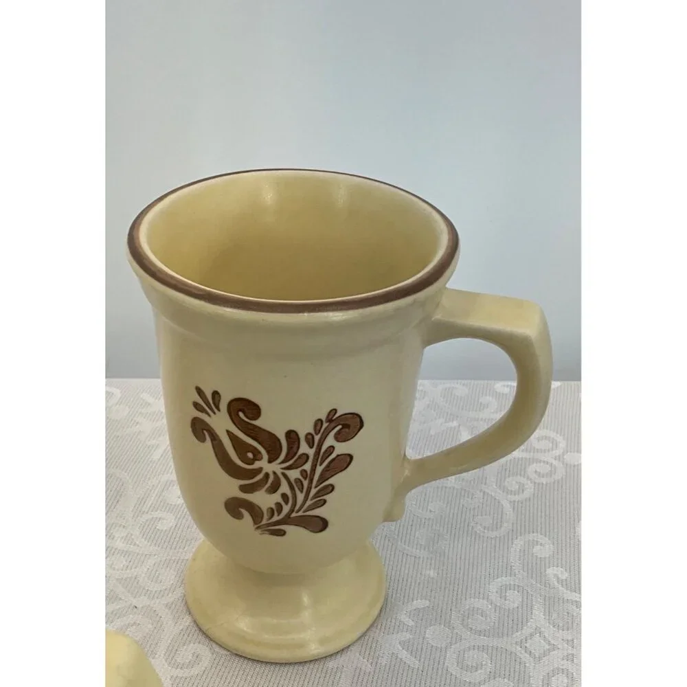 Pfaltzgraff Set Of‎ 3 Vintage Ceramic Pedestal Mugs